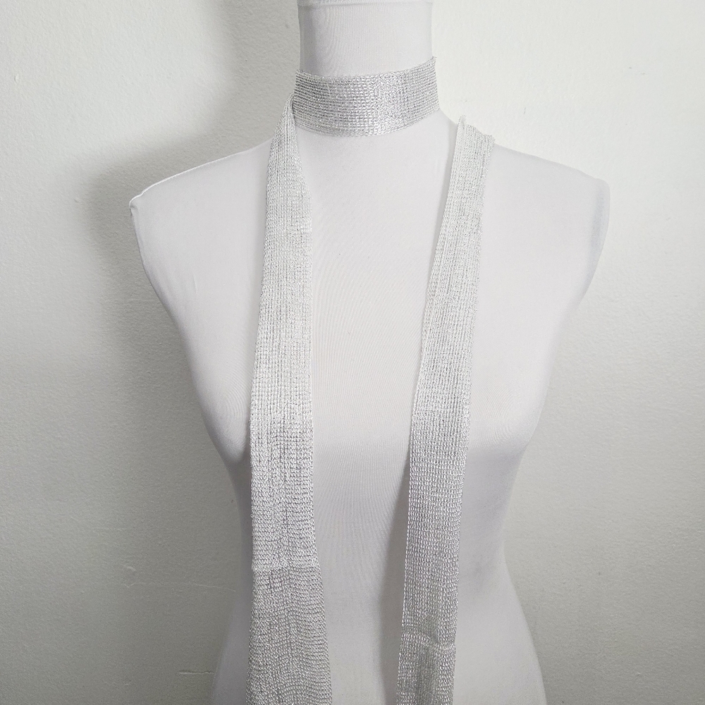 White wrap around scarf - Picture 3 of 6